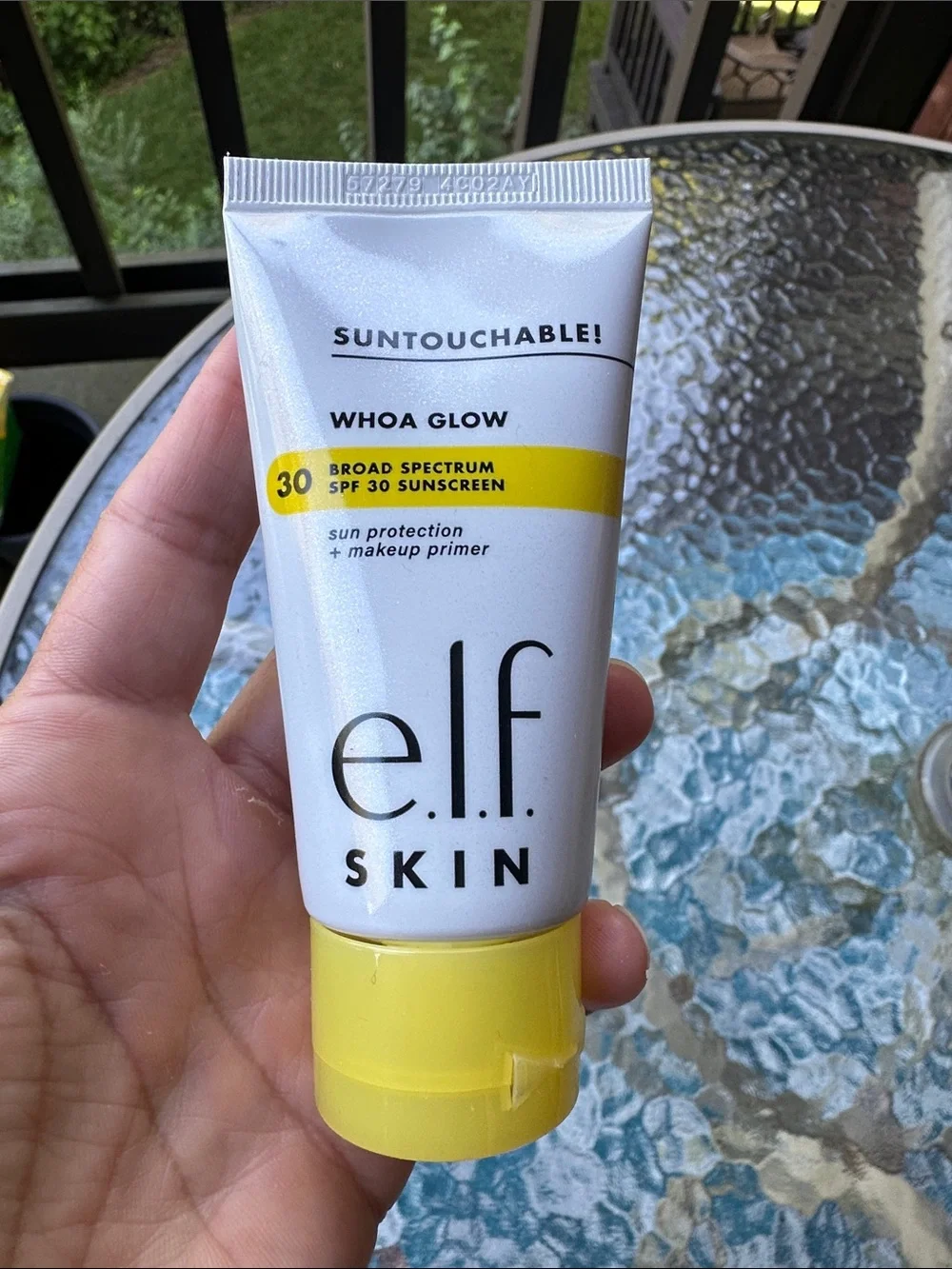 e.l.f. Skin Whoa Glow SPF 30 Sunscreen Primer in Yellow